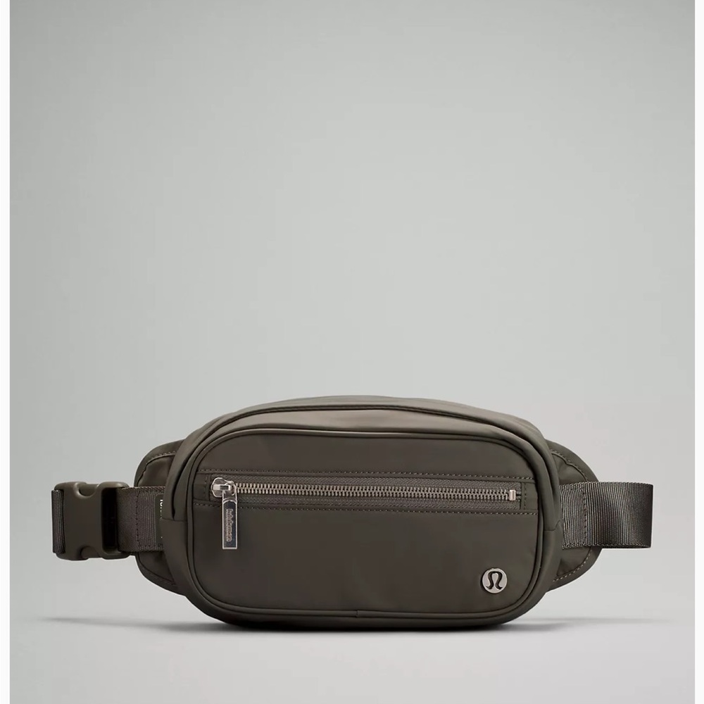 Lululemon Gray Sage Wunderlust Belt bag, NWT unopened plastic wrap